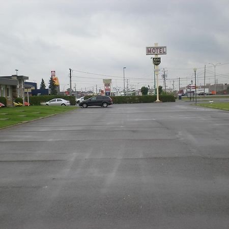 Motel Vaudreuil Kültér fotó