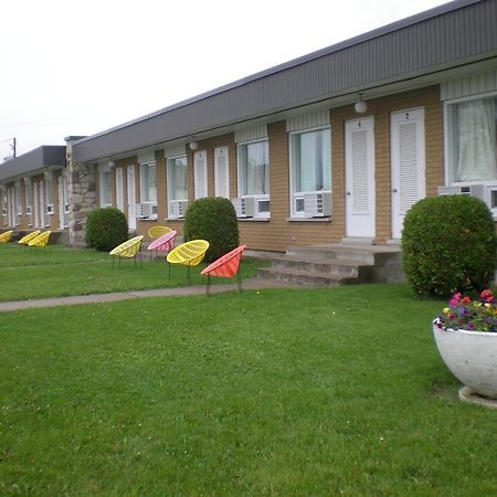 Motel Vaudreuil Kültér fotó