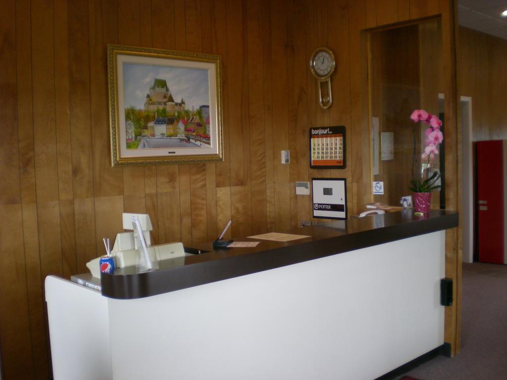 Motel Vaudreuil Kültér fotó