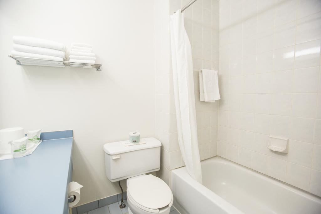 Motel Vaudreuil Szoba fotó
